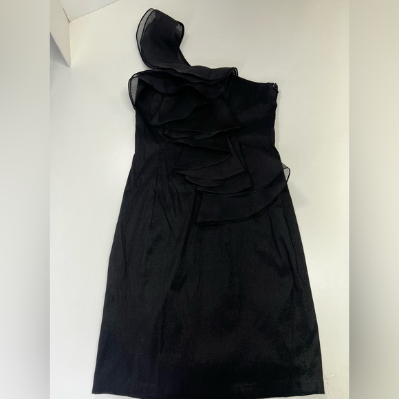 Max and Cleo Black Ruffle Cocktail Dress Size 6 - Picture 2 of 14
